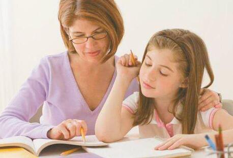 法國推“輔導作業”措施 縮小教育鴻溝